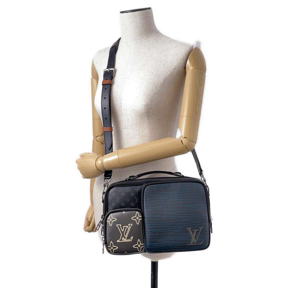 Louis Vuitton Bag Eclipse Messenger Multipocket B… - image 5